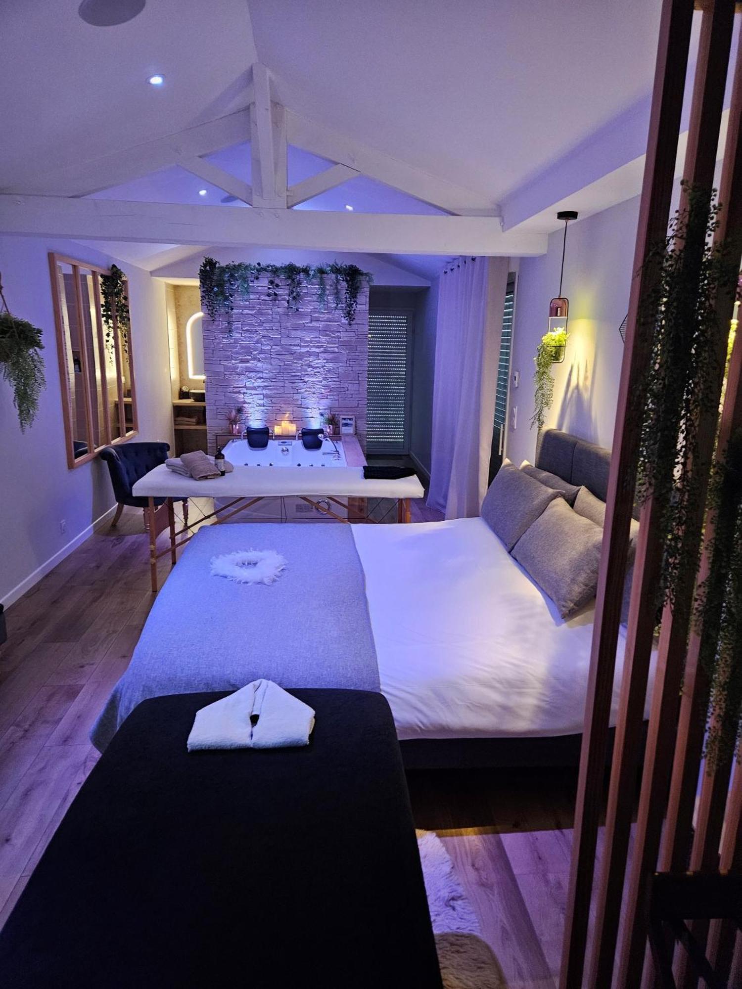 L'Essentiel - Love 5 Etoiles Talmont-Saint-Hilaire Exterior foto